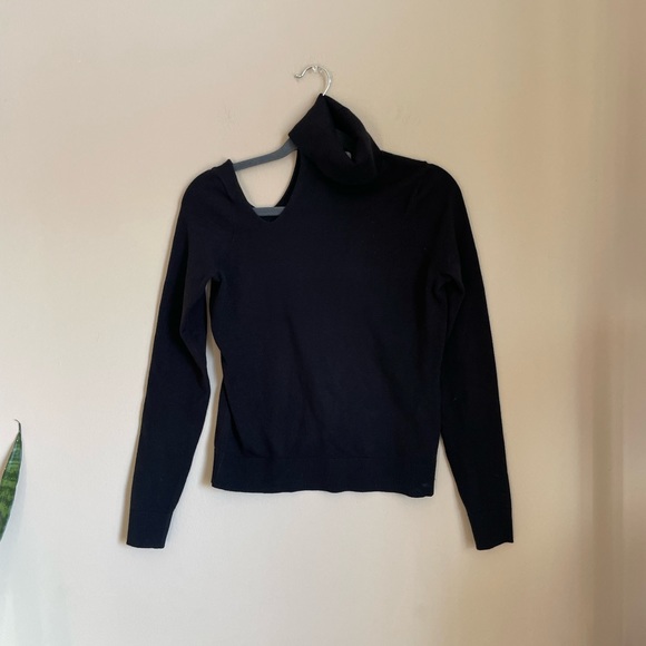 525 America Shoulder Cutout Turtleneck - Picture 3 of 6